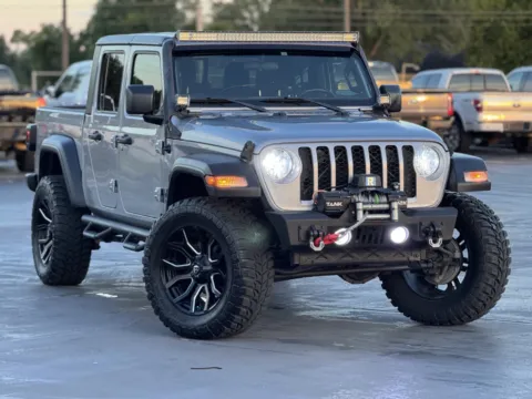 Photos of 2020 JEEP GLADIATOR Sport S for sale in Alvin, TX at Auto Boutique Texas