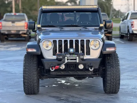 More photos of 2020 JEEP GLADIATOR Sport S at Auto Boutique Texas, TX