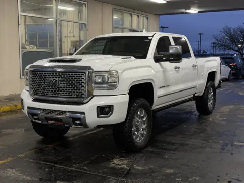 Another view of 2017 GMC SIERRA K25 Denali for sale in Alvin, TX at Auto Boutique Texas