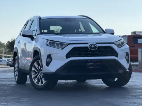 Photos of 2020 Toyota RAV4 XLE Premium for sale in Alvin, TX at Auto Boutique Texas