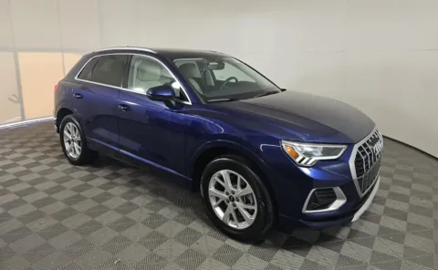 Blue 2024 Audi Q3 Premium for sale in Alvin, TX