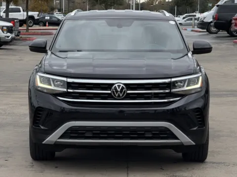 More photos of 2023 Volkswagen Atlas Cross Sport 2.0T SE at Auto Boutique Texas, TX