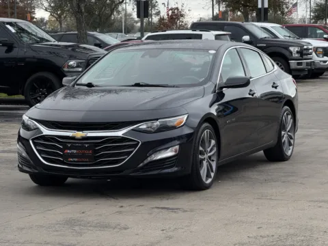More photos of 2023 Chevrolet Malibu LT at Auto Boutique Texas, TX