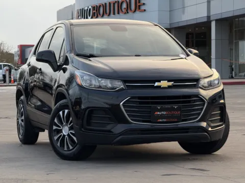 Photos of 2018 Chevrolet Trax LS for sale in Alvin, TX at Auto Boutique Texas