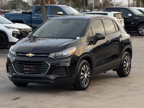 Another view of 2018 Chevrolet Trax LS for sale in Alvin, TX at Auto Boutique Texas