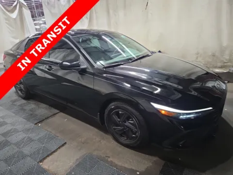 Black 2024 Hyundai Elantra SE for sale in Alvin, TX