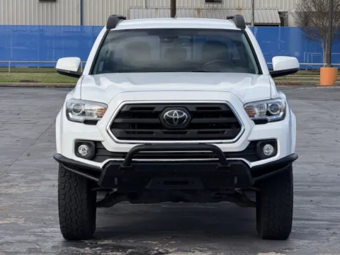More photos of 2018 Toyota Tacoma SR5 at Auto Boutique Texas, TX