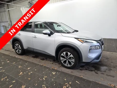 Silver 2022 Nissan Rogue SV for sale in Alvin, TX