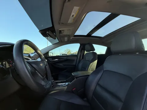 More photos of 2023 Chevrolet Malibu LT at Auto Boutique Texas, TX