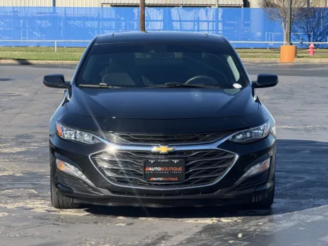 More photos of 2023 Chevrolet Malibu LT at Auto Boutique Texas, TX