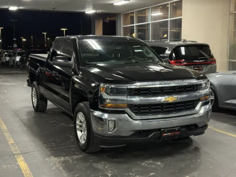 Photos of 2018 Chevrolet Silverado 1500 LT for sale in Alvin, TX at Auto Boutique Texas