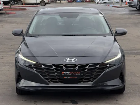 More photos of 2023 Hyundai Elantra Limited at Auto Boutique Texas, TX