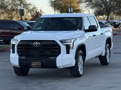 More photos of 2022 Toyota TUNDRA CRE SR5 at Auto Boutique Texas, TX