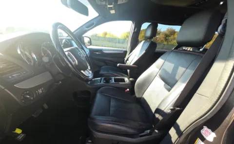 More photos of 2020 Dodge Grand Caravan GT at Auto Boutique Texas, TX