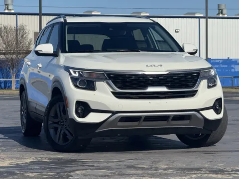 Another view of 2023 Kia Seltos S for sale in Alvin, TX at Auto Boutique Texas