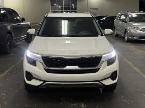More photos of 2023 Kia Seltos S at Auto Boutique Texas, TX