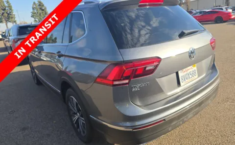 More photos of 2018 Volkswagen Tiguan SEL at Auto Boutique Texas, TX
