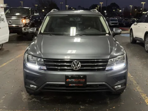 More photos of 2018 Volkswagen Tiguan SEL at Auto Boutique Texas, TX