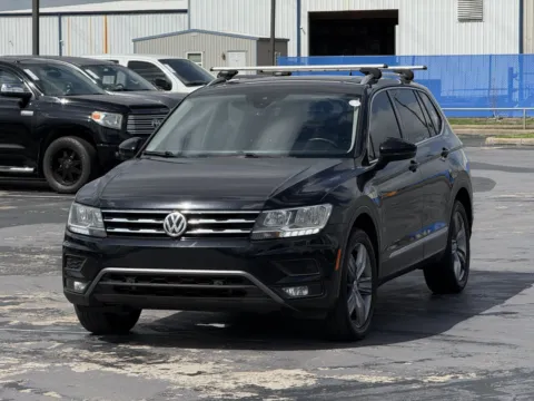 Another view of 2021 Volkswagen Tiguan SEL for sale in Alvin, TX at Auto Boutique Texas