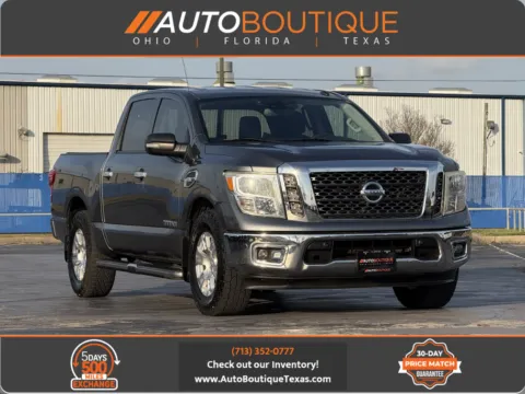 Gray 2017 Nissan Titan SV for sale in Alvin, TX