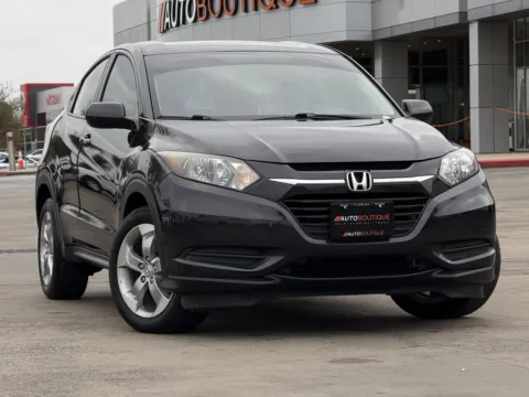 Photos of 2018 Honda HR-V LX for sale in Alvin, TX at Auto Boutique Texas