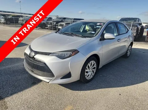 Silver 2018 Toyota Corolla LE for sale in Alvin, TX