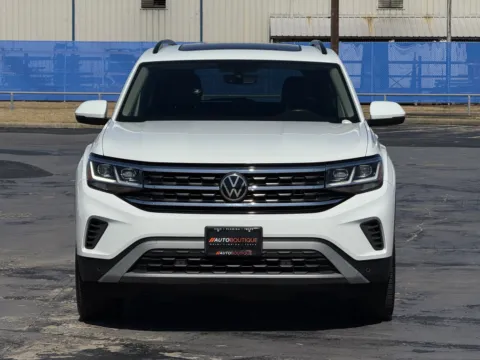 More photos of 2021 Volkswagen Atlas 3.6L V6 SE w Technology at Auto Boutique Texas, TX