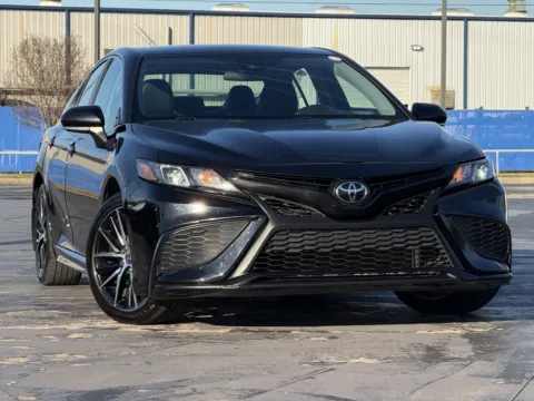 Photos of 2024 Toyota Camry SE for sale in Alvin, TX at Auto Boutique Texas