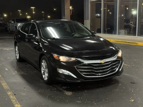 Photos of 2023 Chevrolet Malibu LT for sale in Alvin, TX at Auto Boutique Texas