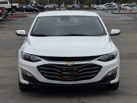 More photos of 2023 Chevrolet Malibu LT at Auto Boutique Texas, TX