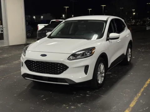 More photos of 2021 Ford Escape SE Hybrid at Auto Boutique Texas, TX