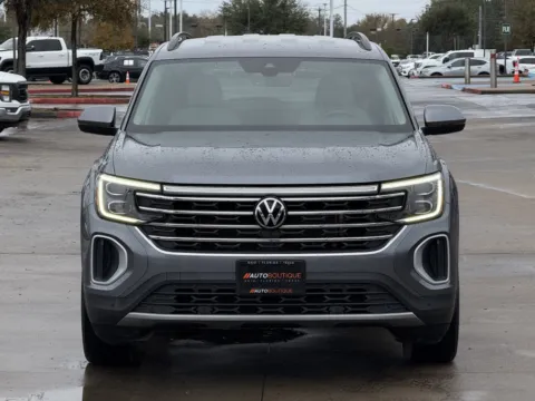 More photos of 2024 Volkswagen Atlas 2.0T SE w Technology at Auto Boutique Texas, TX