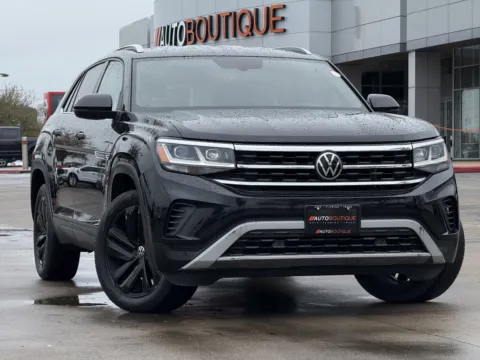 Photos of 2021 Volkswagen Atlas Cross Sport 2.0T SE w Technology for sale in Alvin, TX at Auto Boutique Texas