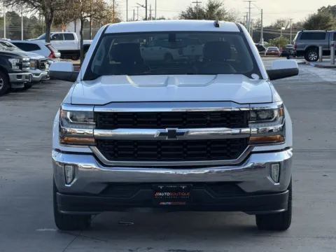 More photos of 2018 CHEVROLET SILVERADO LT at Auto Boutique Texas, TX