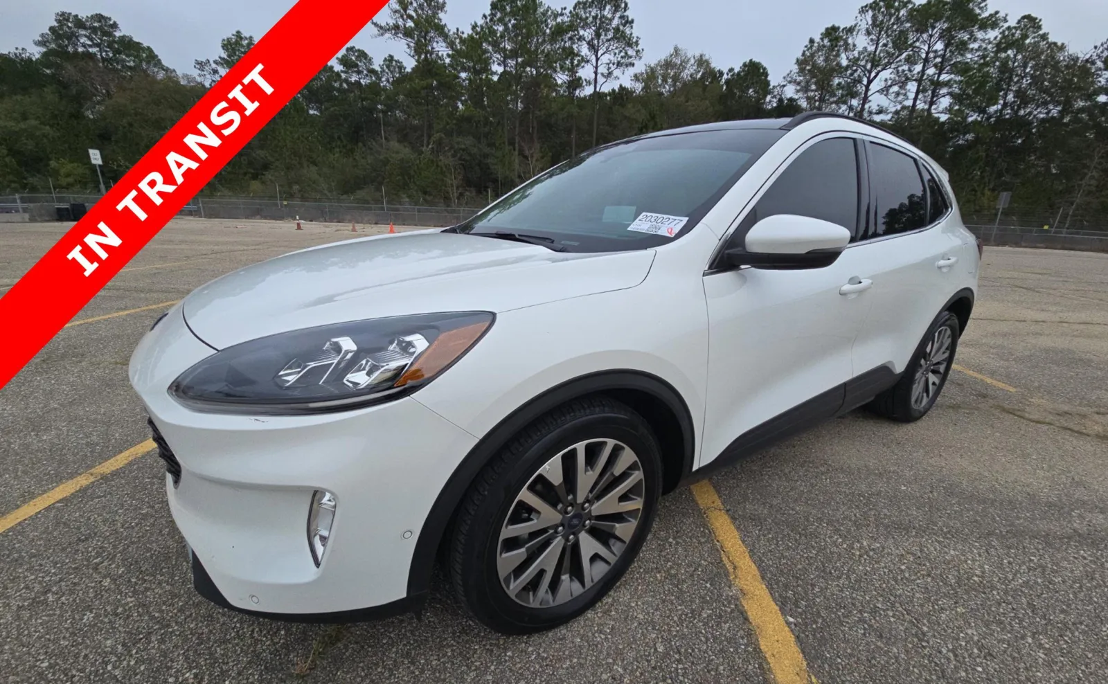 White 2020 Ford Escape Titanium Hybrid for sale in Alvin, TX