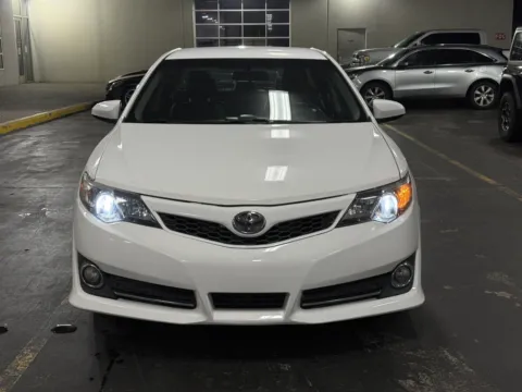 More photos of 2014 Toyota Camry SE at Auto Boutique Texas, TX