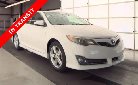 Another view of 2014 Toyota Camry SE for sale in Alvin, TX at Auto Boutique Texas