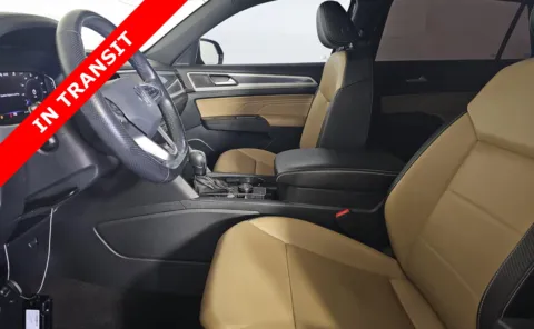 More photos of 2022 Volkswagen Atlas Cross Sport 3.6L V6 SEL R-Line at Auto Boutique Texas, TX