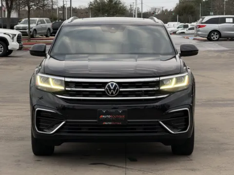 More photos of 2022 Volkswagen Atlas Cross Sport 3.6L V6 SEL R-Line at Auto Boutique Texas, TX