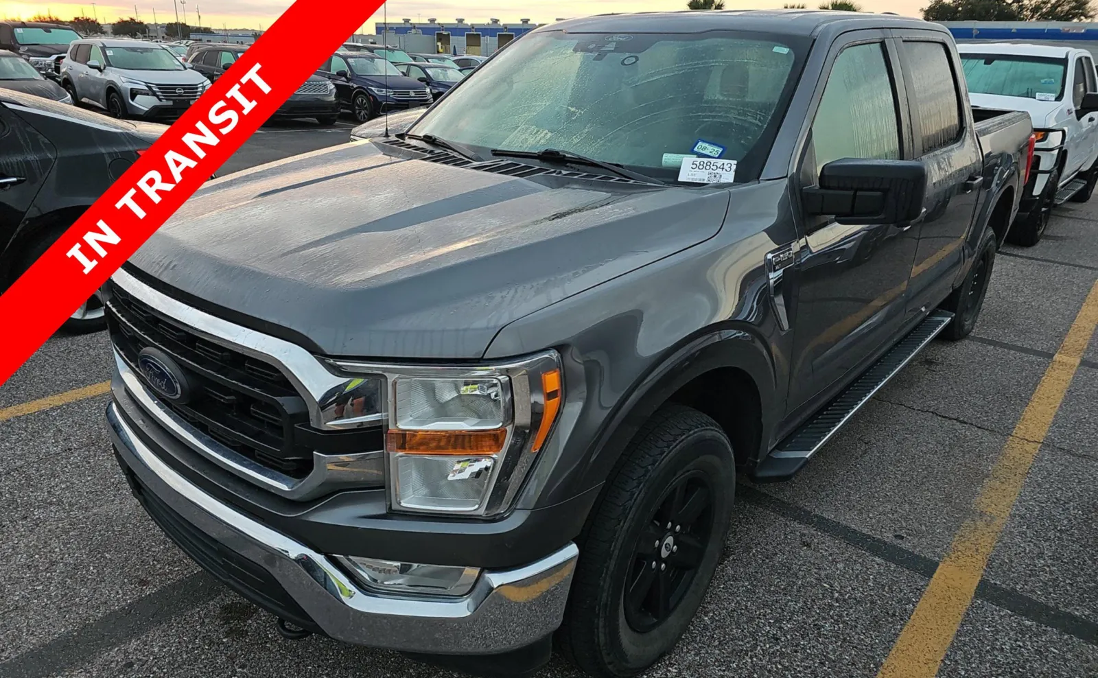 2021 Ford F-150 XLT's photo
