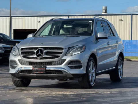 Another view of 2018 Mercedes-Benz GLE 350 for sale in Alvin, TX at Auto Boutique Texas