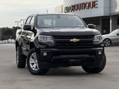 Photos of 2022 Chevrolet Colorado 2WD LT for sale in Alvin, TX at Auto Boutique Texas