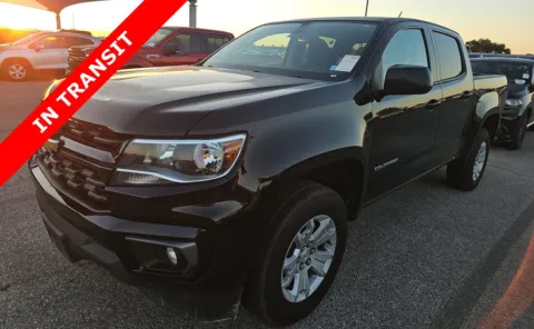 Black 2022 Chevrolet Colorado 2WD LT for sale in Alvin, TX