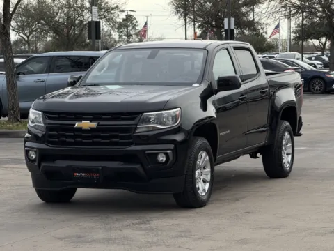 Another view of 2022 Chevrolet Colorado 2WD LT for sale in Alvin, TX at Auto Boutique Texas