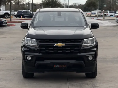 More photos of 2022 Chevrolet Colorado 2WD LT at Auto Boutique Texas, TX
