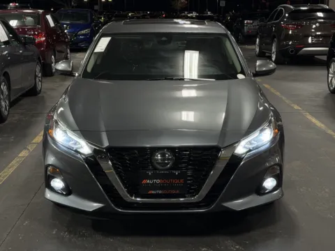 More photos of 2019 Nissan Altima 2.5 SL at Auto Boutique Texas, TX