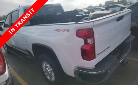 More photos of 2022 Chevrolet Silverado 2500HD LT at Auto Boutique Texas, TX