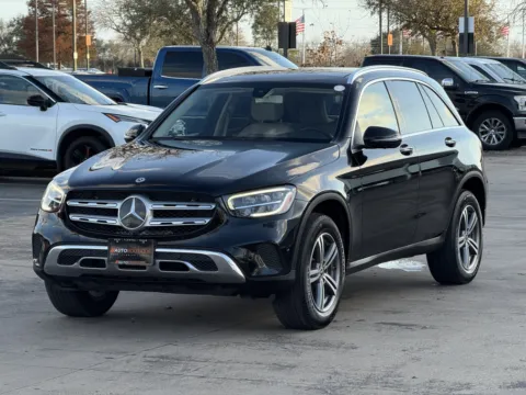 Another view of 2020 Mercedes-Benz GLC 300 for sale in Alvin, TX at Auto Boutique Texas