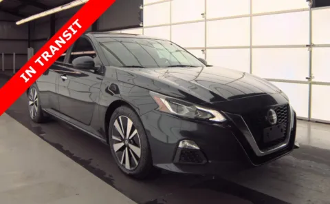 Another view of 2021 Nissan Altima 2.5 SV for sale in Alvin, TX at Auto Boutique Texas