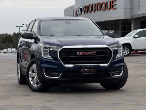 Photos of 2022 GMC Terrain SLE for sale in Alvin, TX at Auto Boutique Texas